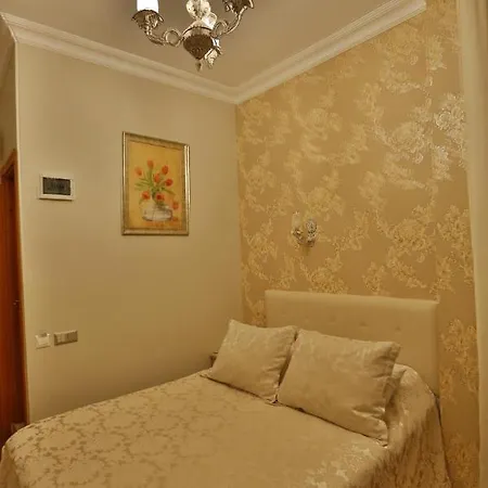 Mimoza Butik Buyukada アダラー